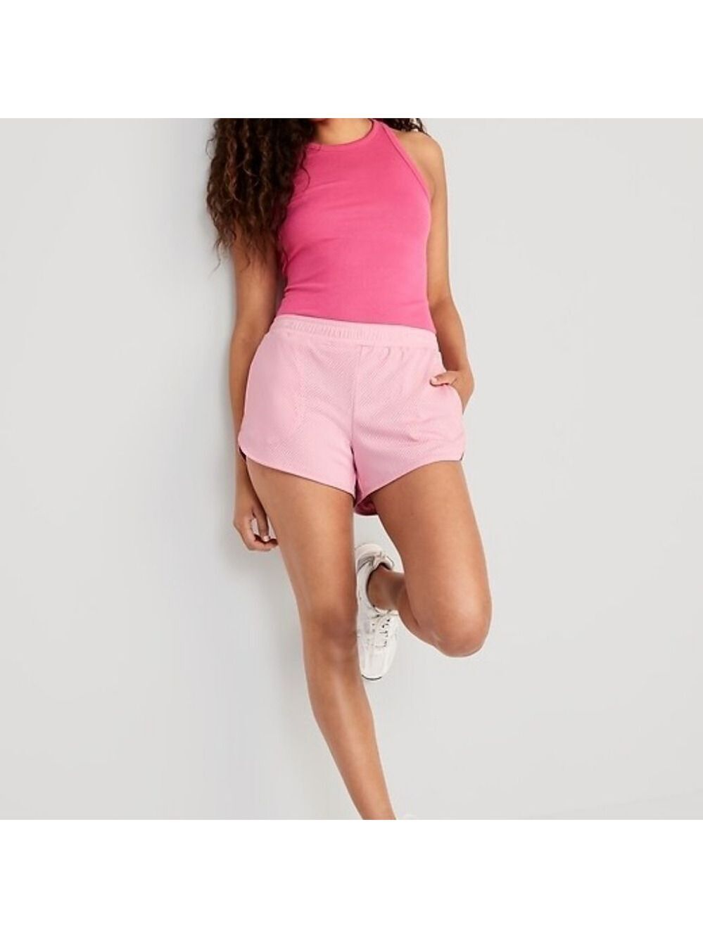 XXL - Old Navy | Mid-Rise Dolphin-Hem Mesh Performance Shorts